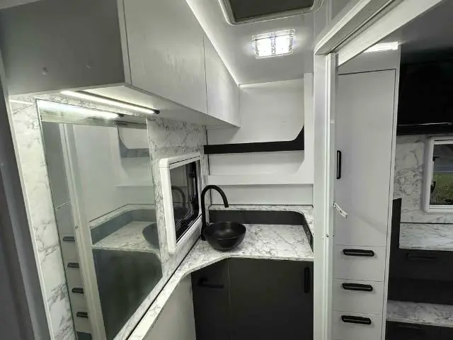 NEW 2026 AVIDA SILVERTON  C6914