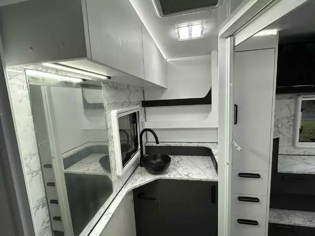 NEW 2026 AVIDA SILVERTON  C6914