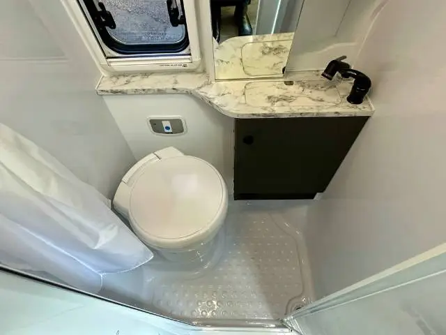 NEW 2026 AVIDA EXPLORER LX V5912