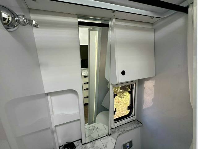 NEW 2025 AVIDA DIVERSION LX V7012 CAMPERVAN AUTO 417 LWB