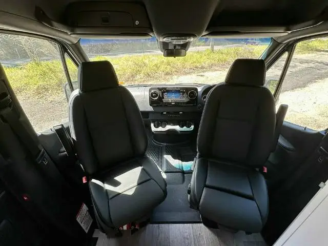 NEW 2025 AVIDA DIVERSION LX V7012