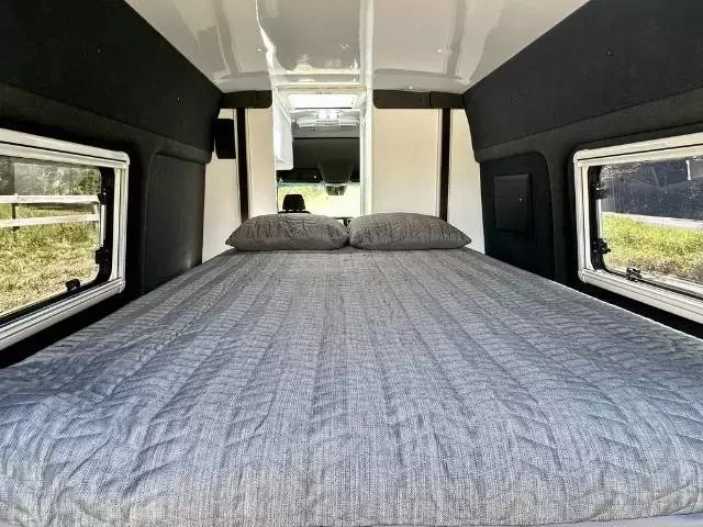 NEW 2025 AVIDA DIVERSION LX V7012