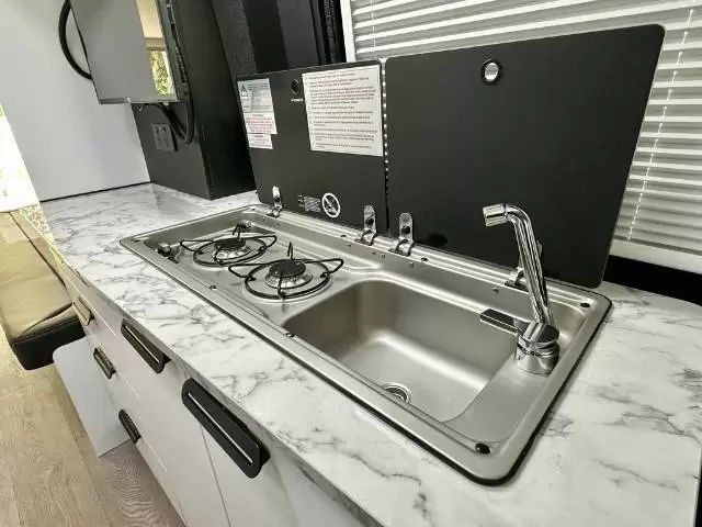 NEW 2025 AVIDA DIVERSION LX V7012