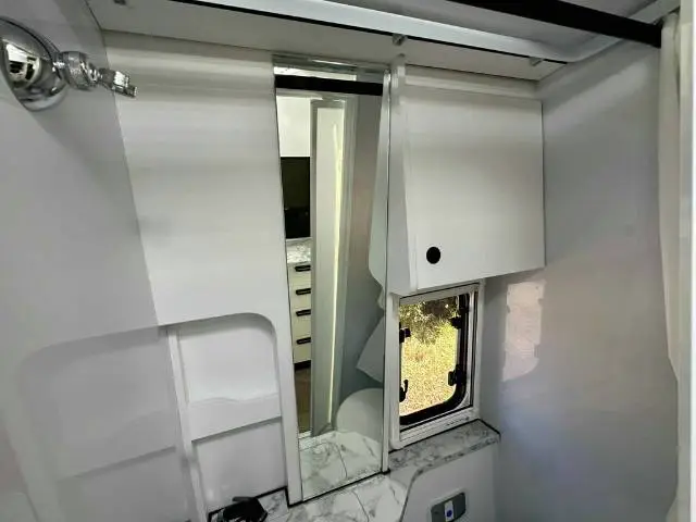 NEW 2025 AVIDA DIVERSION LX V7012