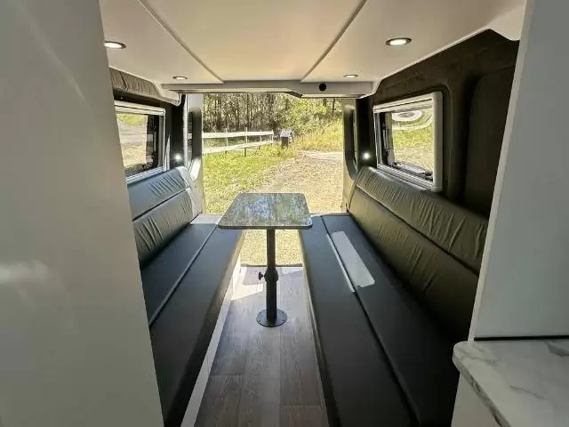 NEW 2025 AVIDA DIVERSION LX V7012