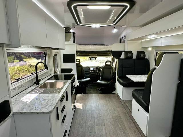 NEW 2026 AVIDA ESPERANCE LX C7854SL MOTORHOME AUTOMATIC