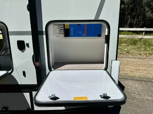 NEW 2026 AVIDA ESPERANCE LX C7854SL