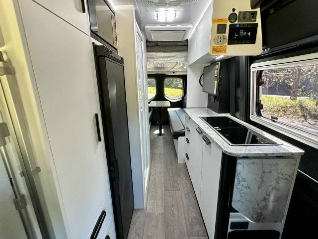 NEW 2026 AVIDA DIVERSION LX V7012 CAMPERVAN AUTO 417 LWB