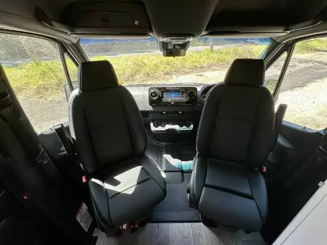 NEW 2026 AVIDA DIVERSION LX V7012