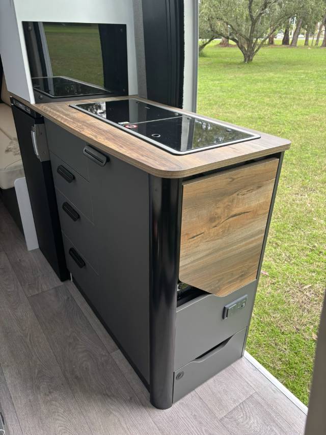 NEW 2026 AVIDA ESCAPE V6442 CAMPERVAN AUTOMATIC