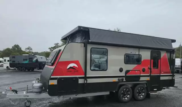 NEW 2025 SNOWY RIVER SRP20 MY26