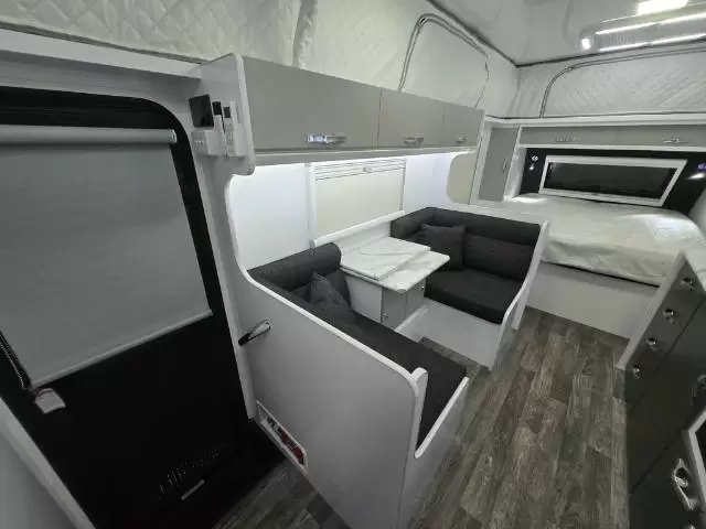 NEW 2025 SNOWY RIVER SRP20 MY26