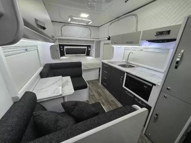 NEW 2025 SNOWY RIVER SRP20 MY26