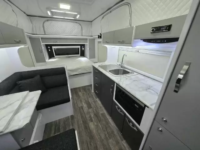 NEW 2025 SNOWY RIVER SRP20 MY26