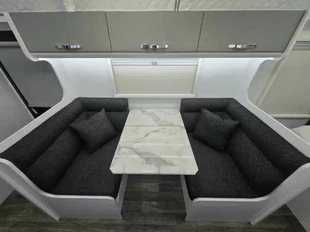 NEW 2025 SNOWY RIVER SRP20 MY26