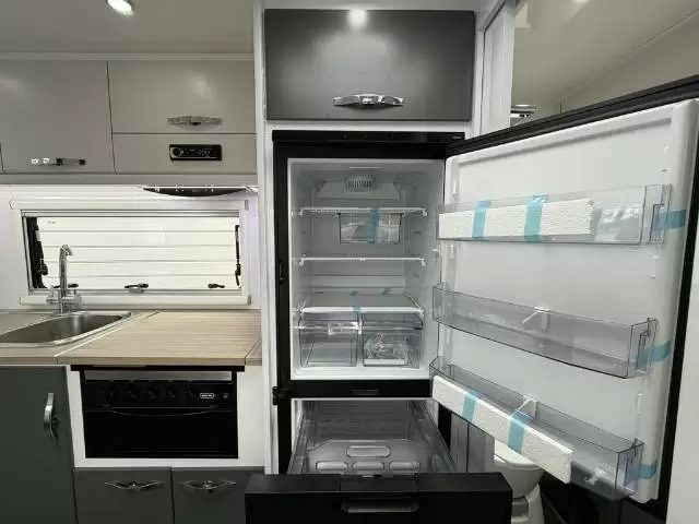 NEW 2025 SNOWY RIVER SRC18 MY26