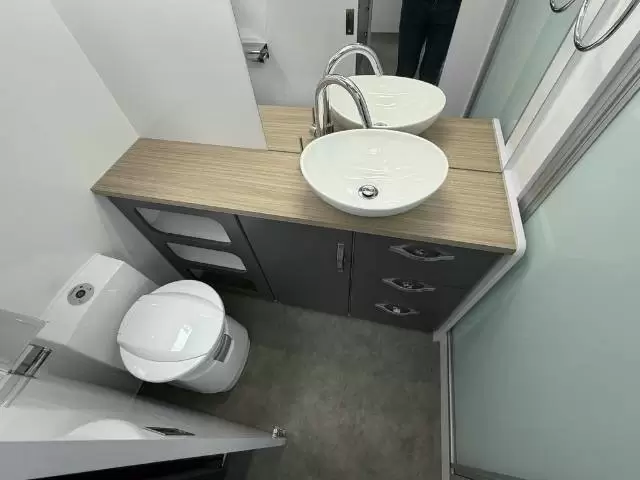 NEW 2025 SNOWY RIVER SRC18 MY26