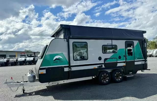 NEW 2025 SNOWY RIVER SRP20 MY26