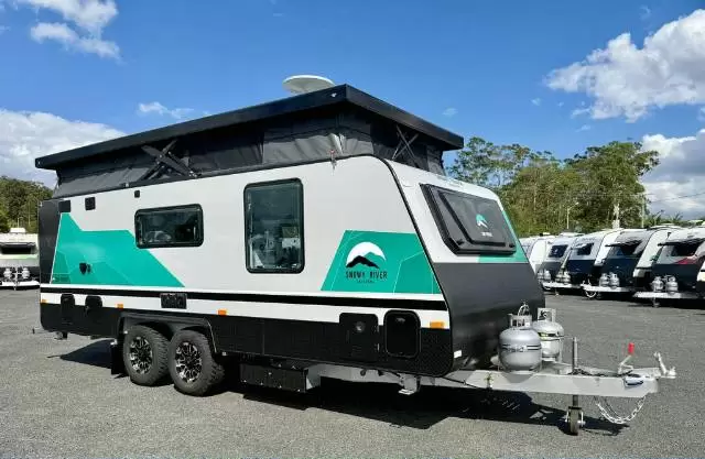 NEW 2025 SNOWY RIVER SRP20 MY26