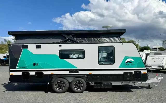 NEW 2025 SNOWY RIVER SRP20 MY26