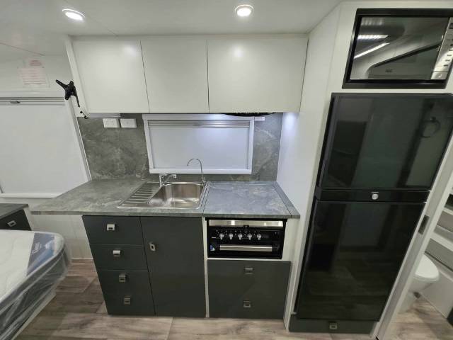 USED 2025 HIKE CARAVANS ATOM 172 TERRAIN PACK CARAVAN 1 AXLE