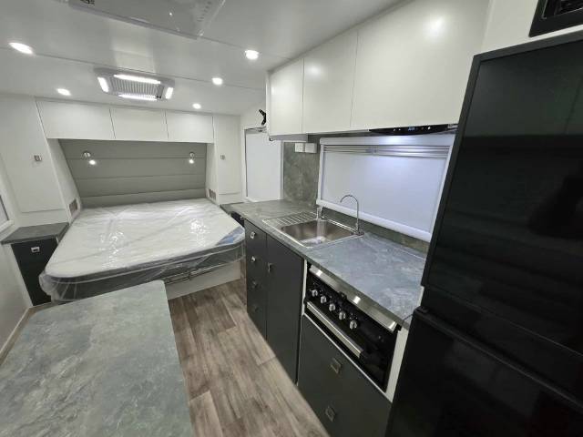 USED 2025 HIKE CARAVANS ATOM 172 TERRAIN PACK CARAVAN 1 AXLE