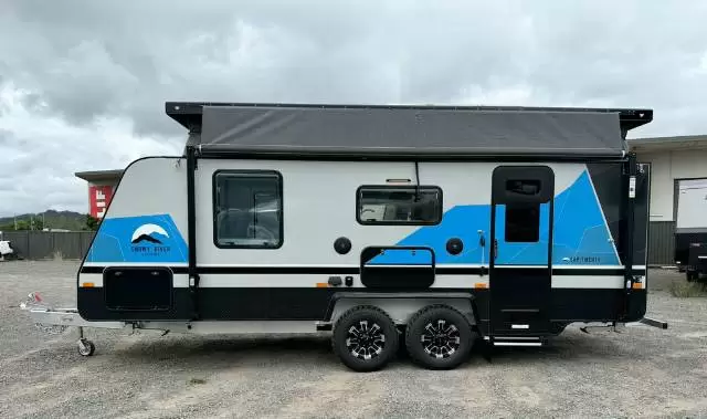 NEW 2025 SNOWY RIVER SRP20 MY26