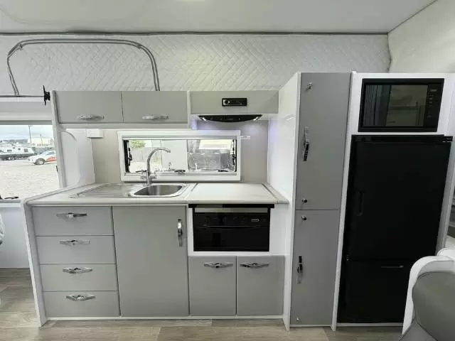 NEW 2025 SNOWY RIVER SRP20 MY26