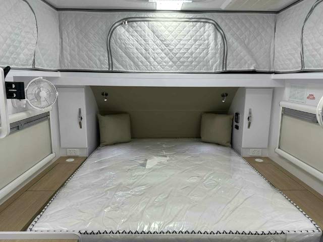 NEW 2025 SNOWY RIVER SRH13 HYBRID 1 AXLE