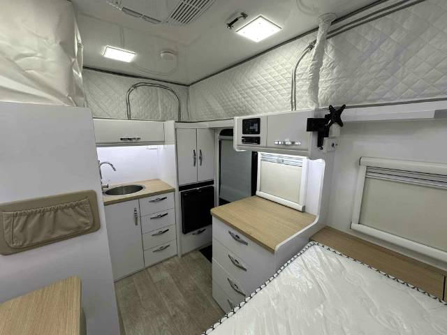 NEW 2025 SNOWY RIVER SRH13 HYBRID 1 AXLE