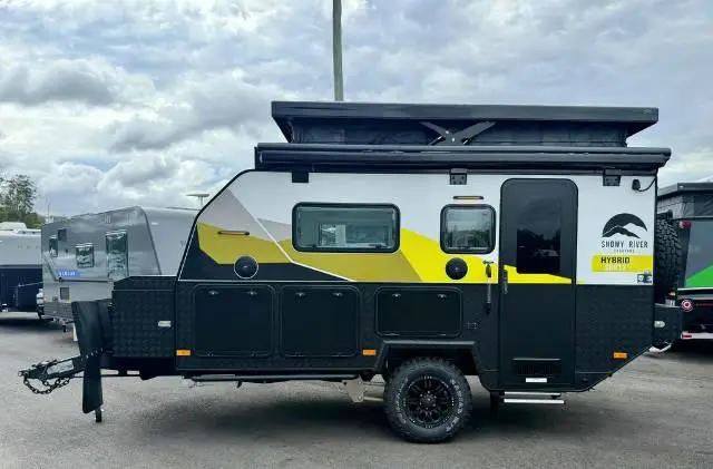 https://media-caravea.syd1.digitaloceanspaces.com/caravans/6EC14143/image-1.webp?q=fBpjSOLpvz