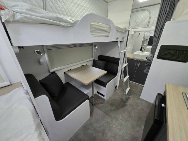 NEW 2025 SNOWY RIVER SRH16F FAMILY HYBRID 1 AXLE