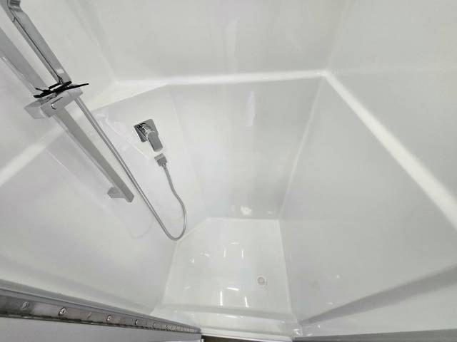 NEW 2025 SNOWY RIVER SRH16F FAMILY HYBRID 1 AXLE