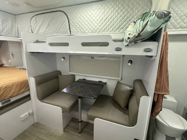 NEW 2025 SNOWY RIVER SRH16F FAMILY HYBRID 1 AXLE