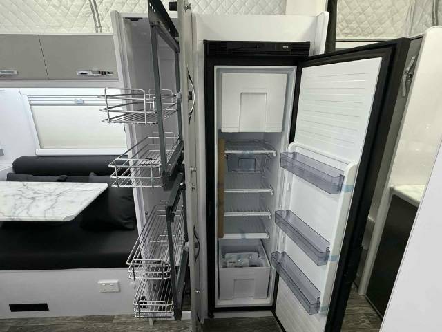 NEW 2025 SNOWY RIVER SRH16 MY26 *AVAILABLE NOW* HYBRID 1 AXLE