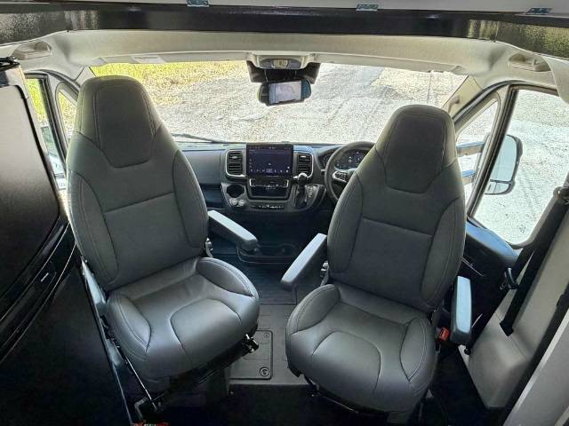 NEW 2026 AVIDA BIRDSVILLE LX C7464SL MOTORHOME SERIES 2