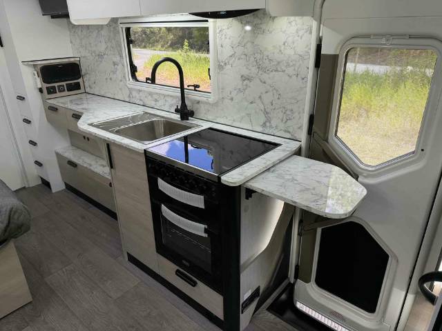 NEW 2026 AVIDA BIRDSVILLE LX C7464SL MOTORHOME SERIES 2