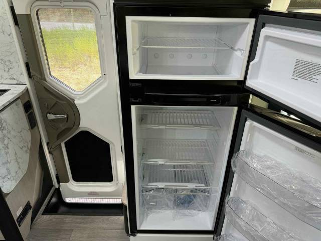 NEW 2026 AVIDA BIRDSVILLE LX C7464SL MOTORHOME SERIES 2