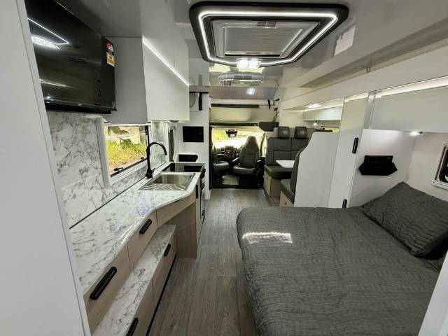 NEW 2026 AVIDA BIRDSVILLE LX C7464SL MOTORHOME SERIES 2