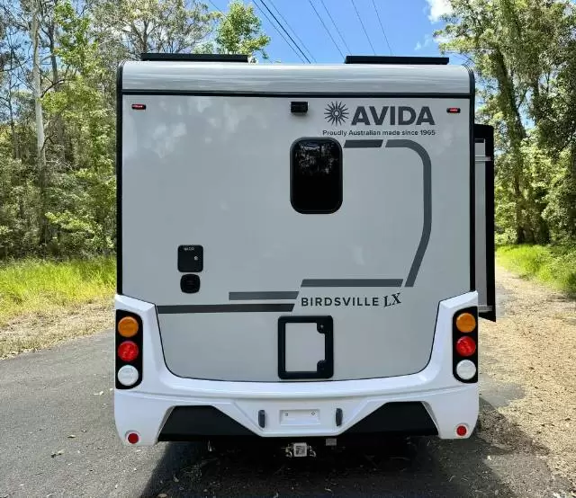 https://media-caravea.syd1.digitaloceanspaces.com/caravans/6EC14616/image-5.webp?q=8yC1w8xtHg