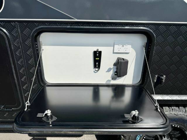 NEW 2025 SNOWY RIVER SRH16 MY26 *AVAILABLE NOW* HYBRID 1 AXLE