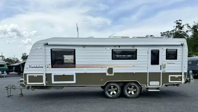 USED 2015 ROADSTAR DAINTREE REAR CLUB