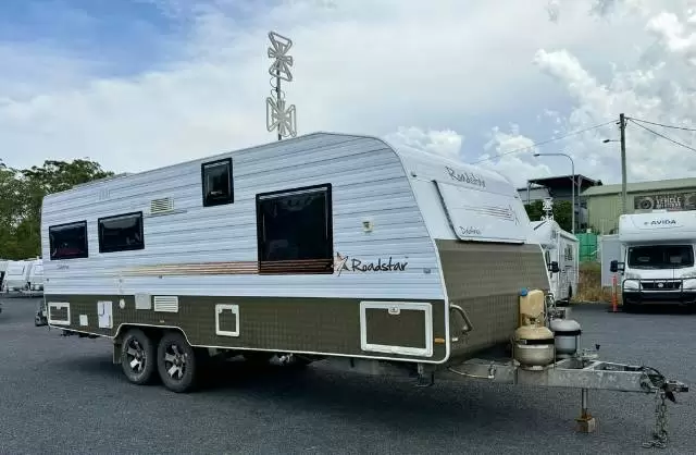 USED 2015 ROADSTAR DAINTREE REAR CLUB