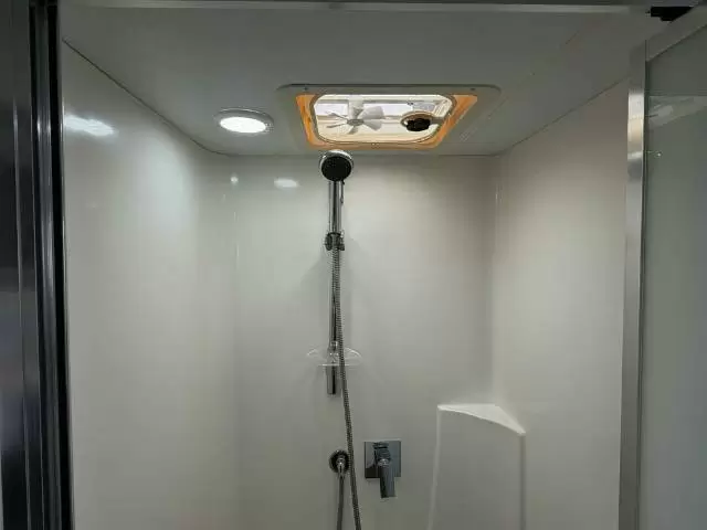 USED 2015 ROADSTAR DAINTREE REAR CLUB