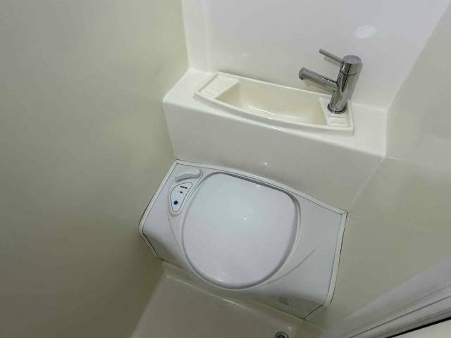 USED 2018 SPORTSCRUISER TOURER 1600 CARAVAN 1 AXLE