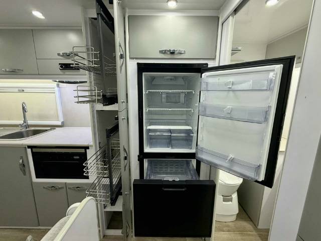 USED 2024 SNOWY RIVER SRC21 CARAVAN 2 AXLE