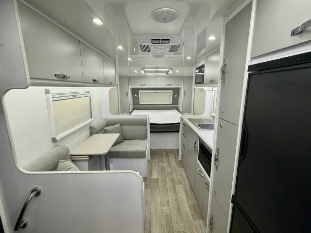 USED 2024 SNOWY RIVER SRC21 CARAVAN 2 AXLE