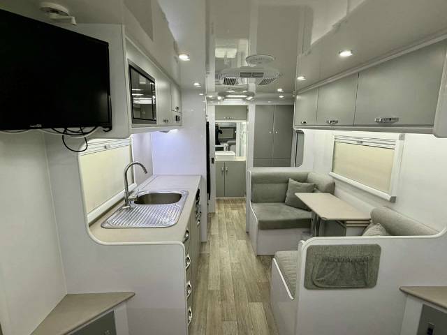 USED 2024 SNOWY RIVER SRC21 CARAVAN 2 AXLE