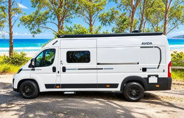 NEW 2026 AVIDA TREK V6452 E