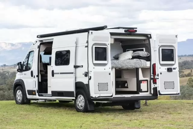 NEW 2026 AVIDA TREK V6452